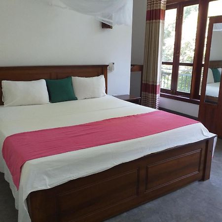 Sunworld Villa Unawatuna Oda fotoğraf